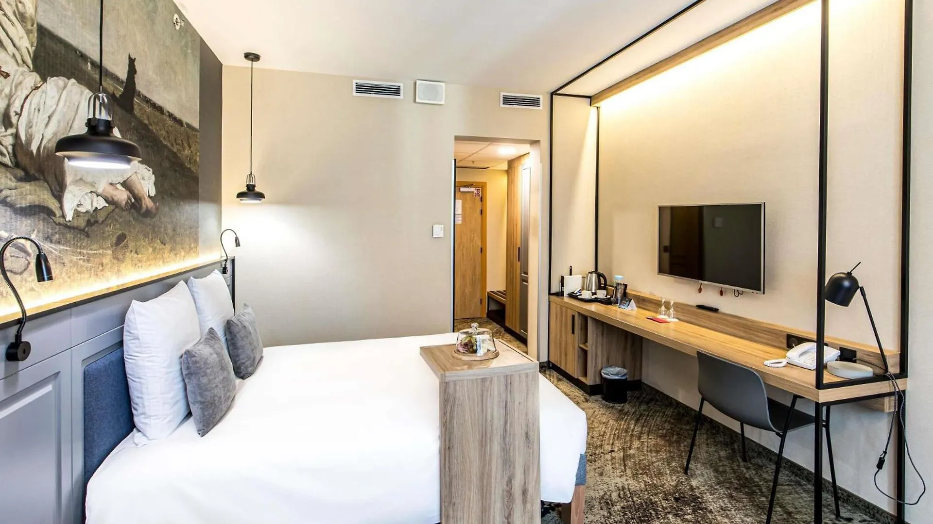 Mercure Wroclaw Centrum 4*,