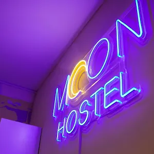 Хостел Moon