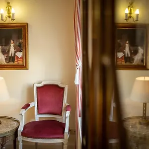 https://hotel-pugetow.krakowhotelspoland.com