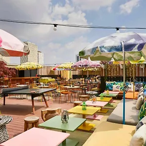 Hotell Mama Shelter East Paris